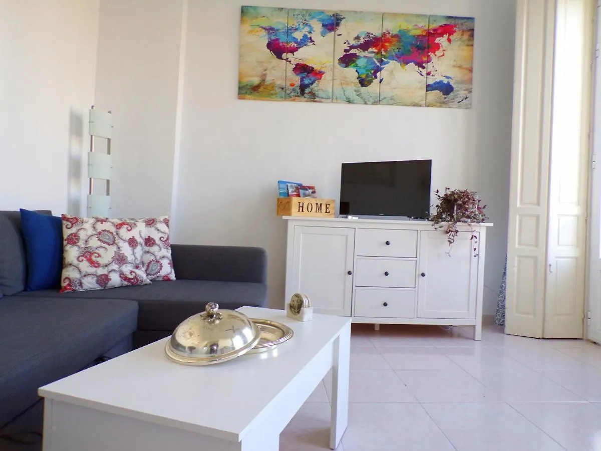 Apartamento Casa Pepa- Vistas a histórica y céntrica plaza Jerez de la Frontera