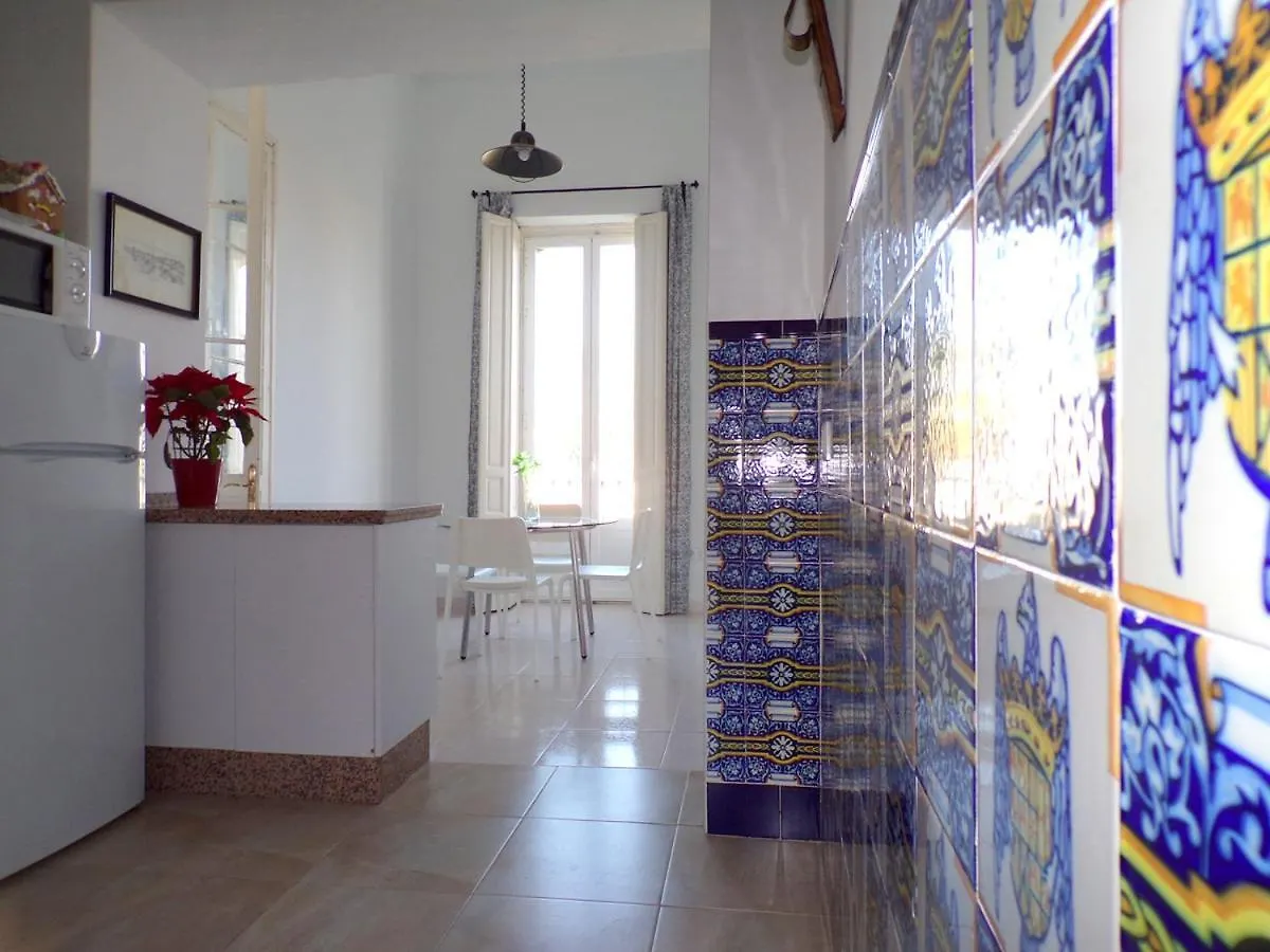 Apartamento Casa Pepa- Vistas a histórica y céntrica plaza Jerez de la Frontera